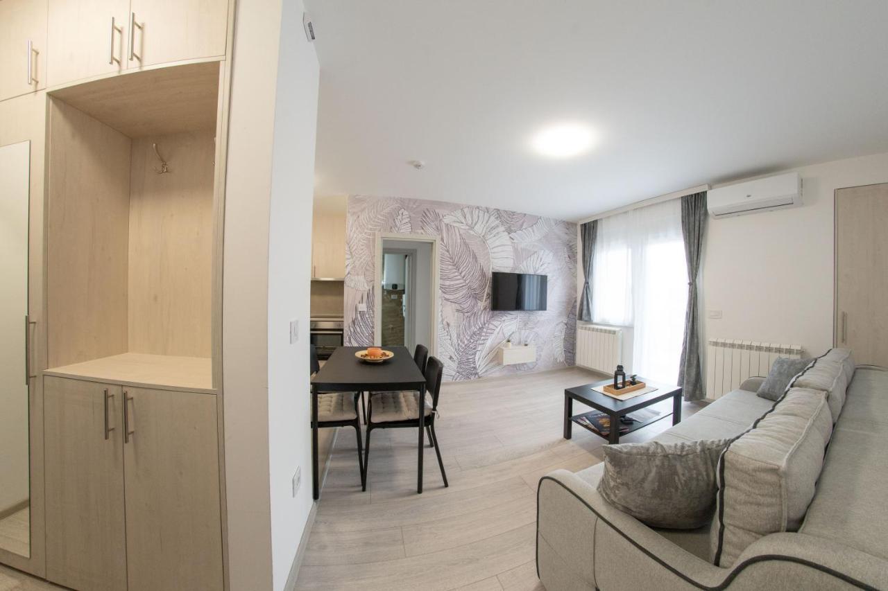 Pegasus Apartments Belgrado Esterno foto