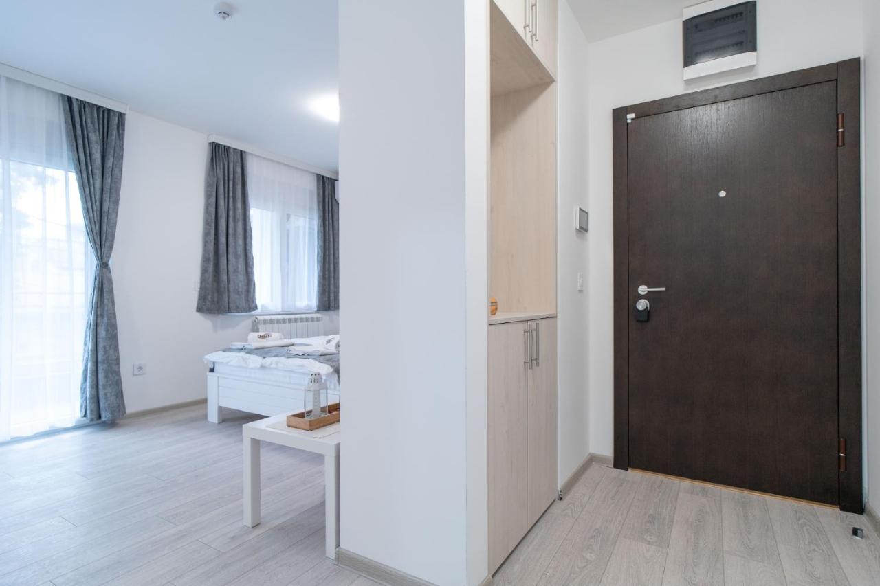 Pegasus Apartments Belgrado Esterno foto