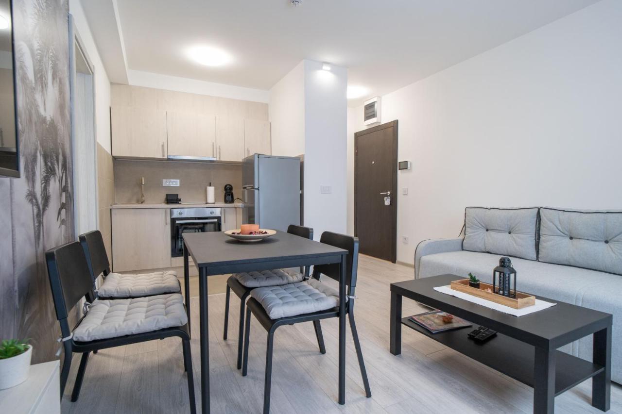 Pegasus Apartments Belgrado Esterno foto