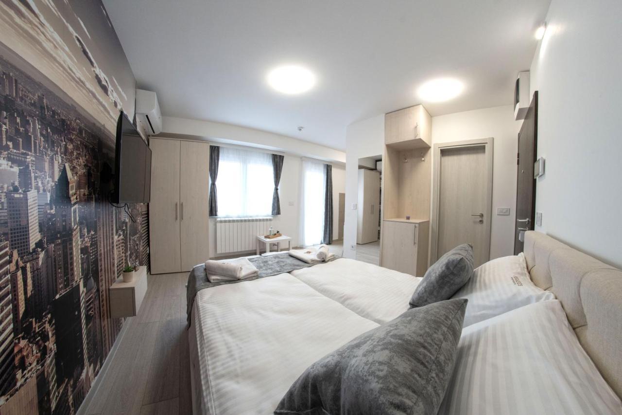 Pegasus Apartments Belgrado Esterno foto