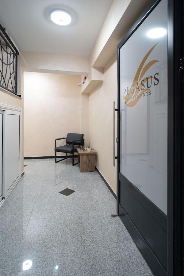 Pegasus Apartments Belgrado Esterno foto